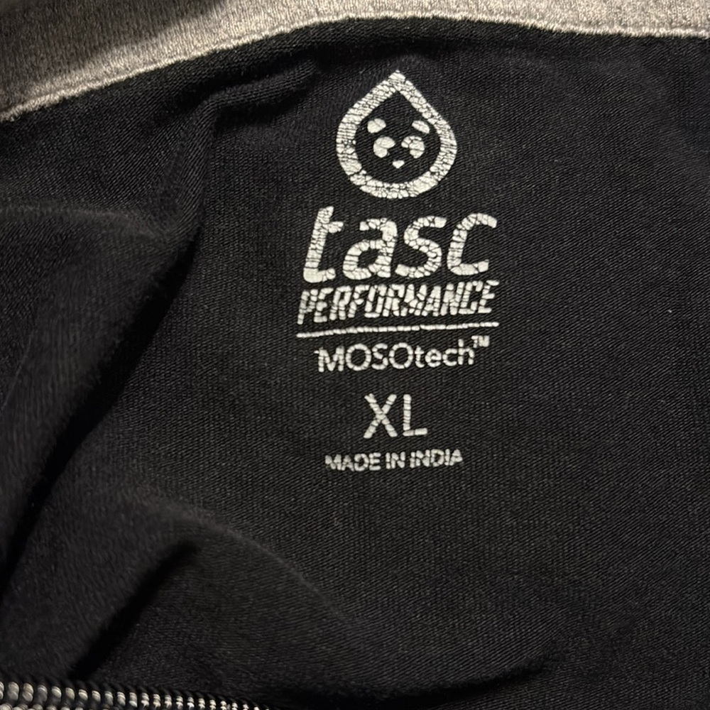 Tasc Quarter Zip Lightweight Pullover - image 8
